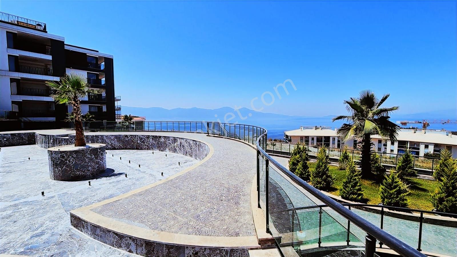 Panoramik Deniz Manzaralı Satılık 3+1 - Görsel 9