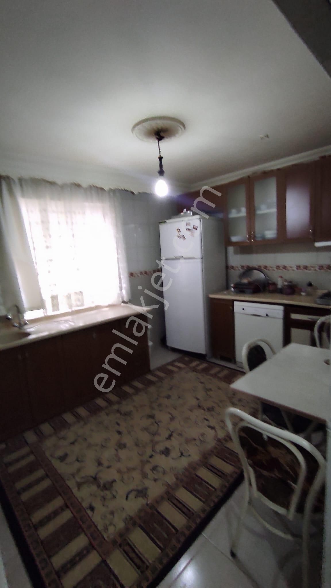 *acil*satılık*osmangazi Mah*y*giriş*kat Konumunda*yapılı Daire*