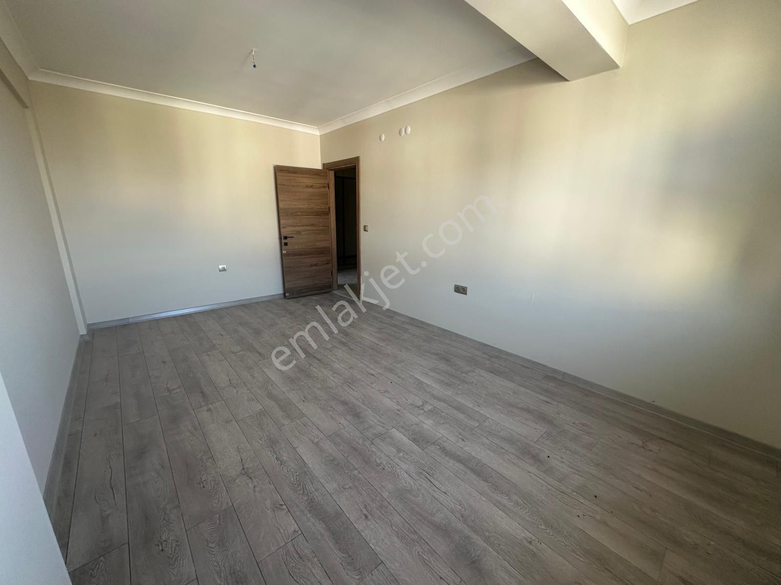 Hayal^den Pınarbaşı Mh^de Bağımsz Ön Cp. Asansörlü Katta 2+1 Geniş Sıfır Daire - Görsel 11