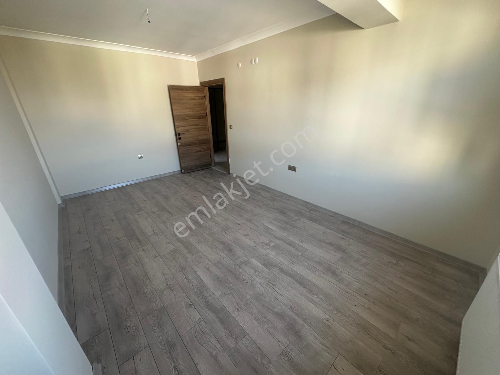 Hayal^den Pınarbaşı Mh^de Bağımsz Ön Cp. Asansörlü Katta 2+1 Geniş Sıfır Daire - Görsel 13