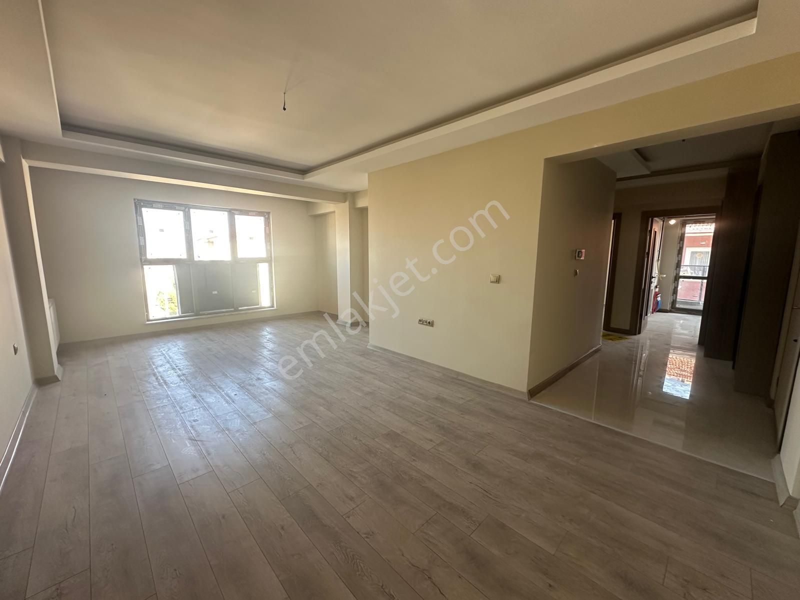 Hayal^den Pınarbaşı Mh^de Bağımsz Ön Cp. Asansörlü Katta 2+1 Geniş Sıfır Daire - Görsel 7