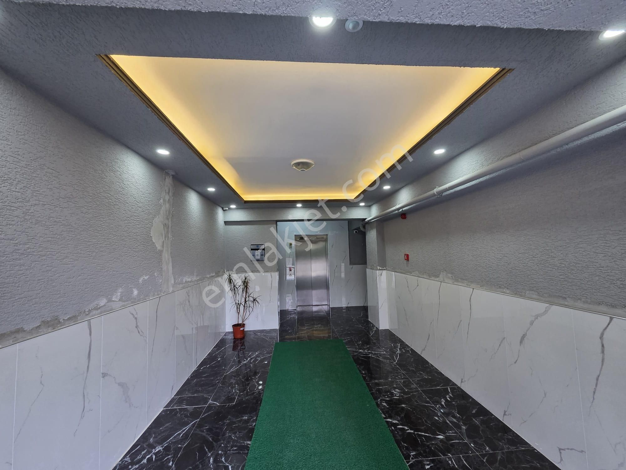 Üniversite Mahallesi Nort Point Sitesi'nde 1+1 Kiralık Daire - Görsel 4