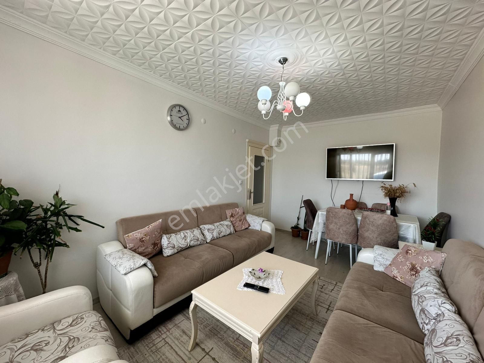 Kalecik Emlak`tan E.banyolu Kilerli Ferah 4+1 Masrafsız Daire - Görsel 8