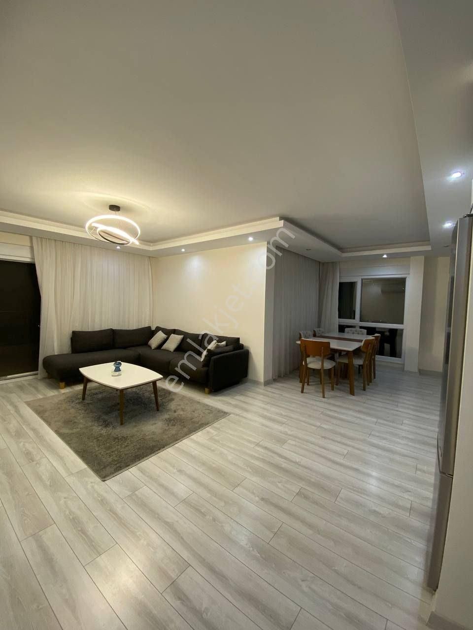 Cikcilli’de Full Aktiviteli Sitede 2+1 Satılık Daire