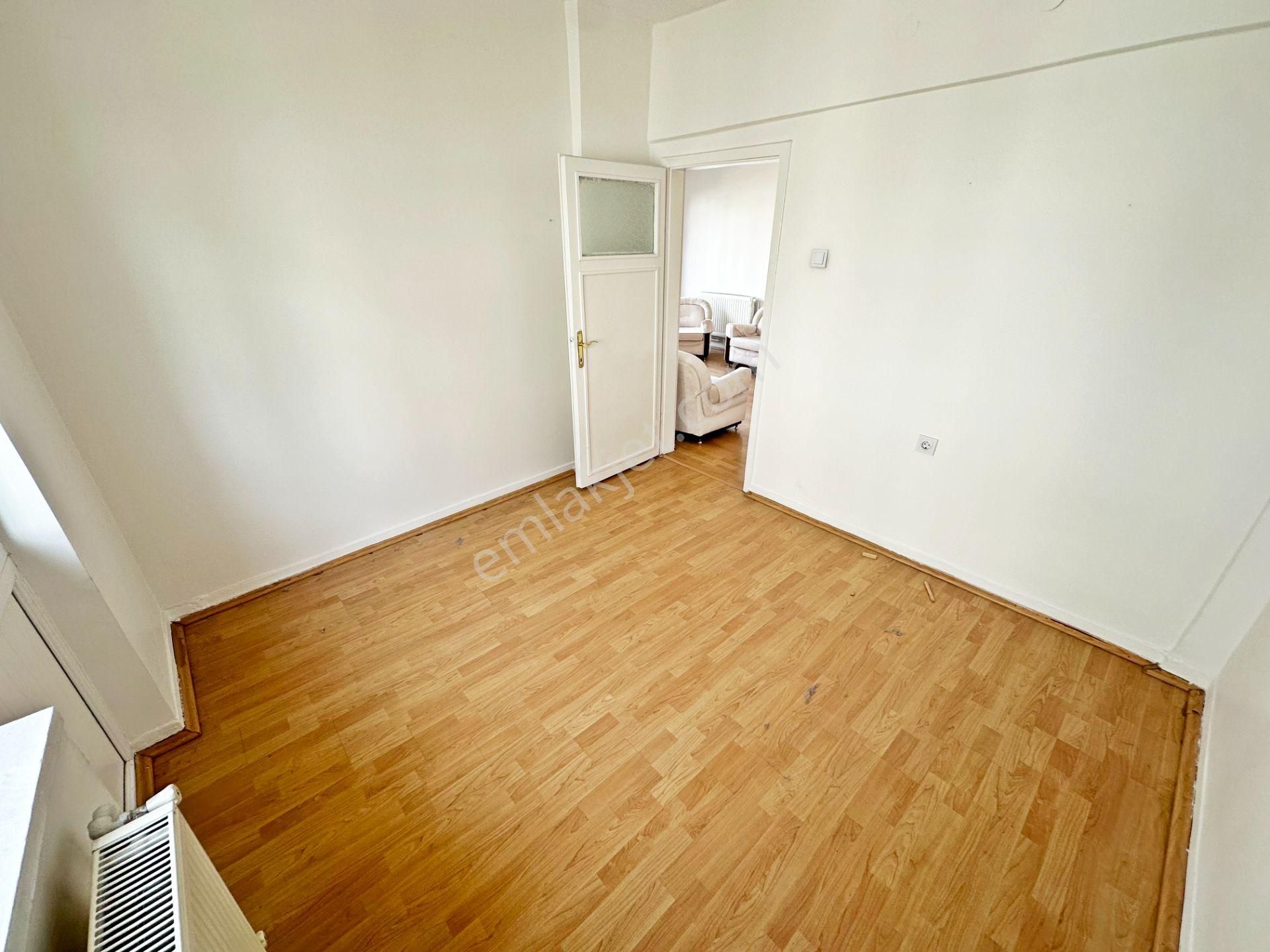 Lokman Hekim Has. Karşısı Tevfik Sağlam Cad. Üzeri 3+1 Katta Masrafsız Kiralık Daire - Görsel 9