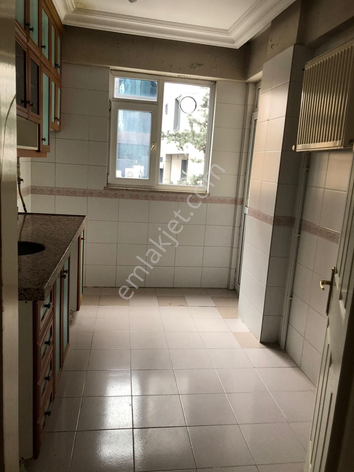 Küçükbakkalköy Kaymakamlığı Yakın 3+ 1 Daire 43.000tl - Görsel 7