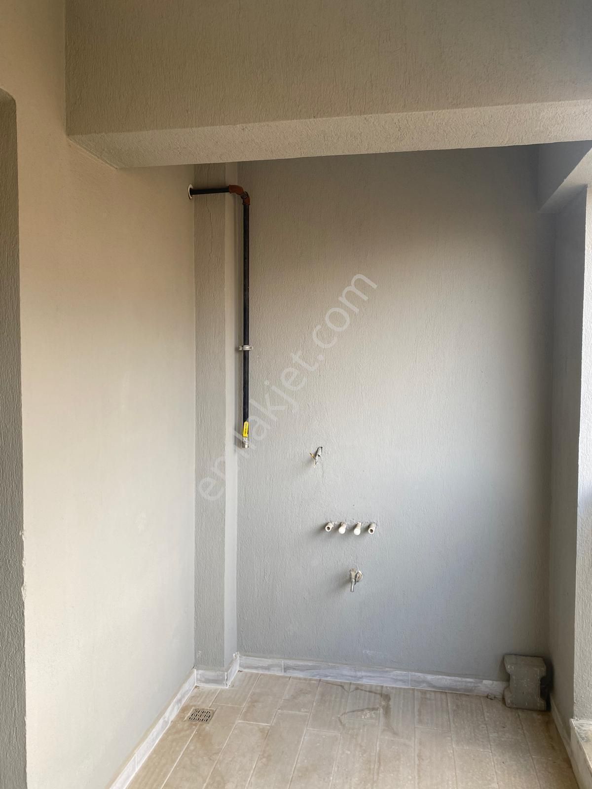 Menemen Gazi Mh.de Satılık 2+1 K.mutfak Doğal Gazlı Daire - Görsel 12