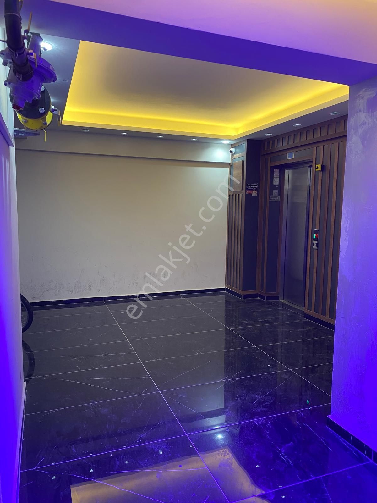 Menemen Gazi Mh.de Satılık 2+1 K.mutfak Doğal Gazlı Daire - Görsel 17