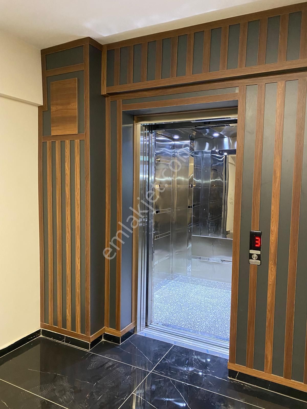 Menemen Gazi Mh.de Satılık 2+1 K.mutfak Doğal Gazlı Daire - Görsel 5