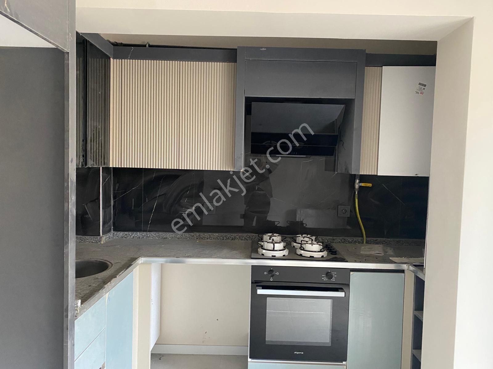 Menemen Gazi Mh.de Satılık 2+1 K.mutfak Doğal Gazlı Daire - Görsel 11