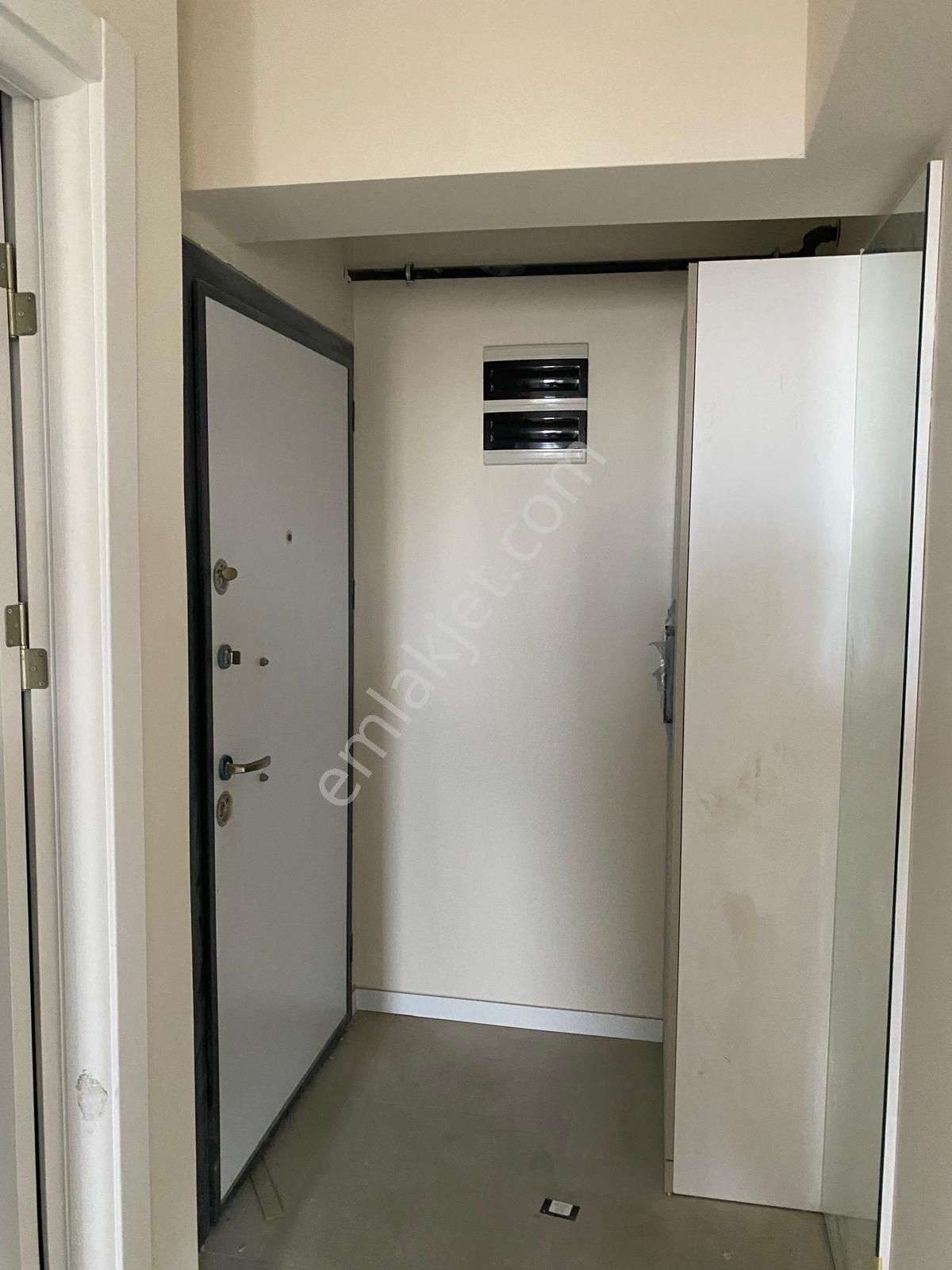 Menemen Gazi Mh.de Satılık 2+1 K.mutfak Doğal Gazlı Daire - Görsel 15