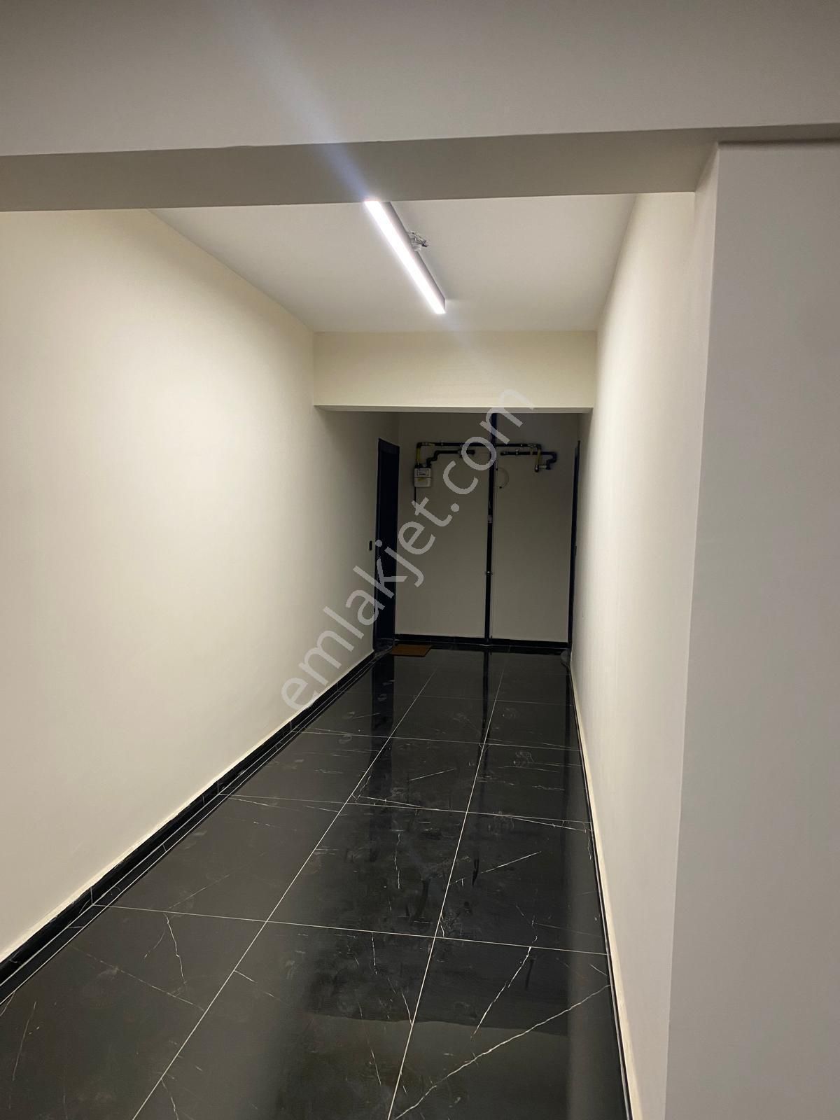 Menemen Gazi Mh.de Satılık 2+1 K.mutfak Doğal Gazlı Daire - Görsel 18