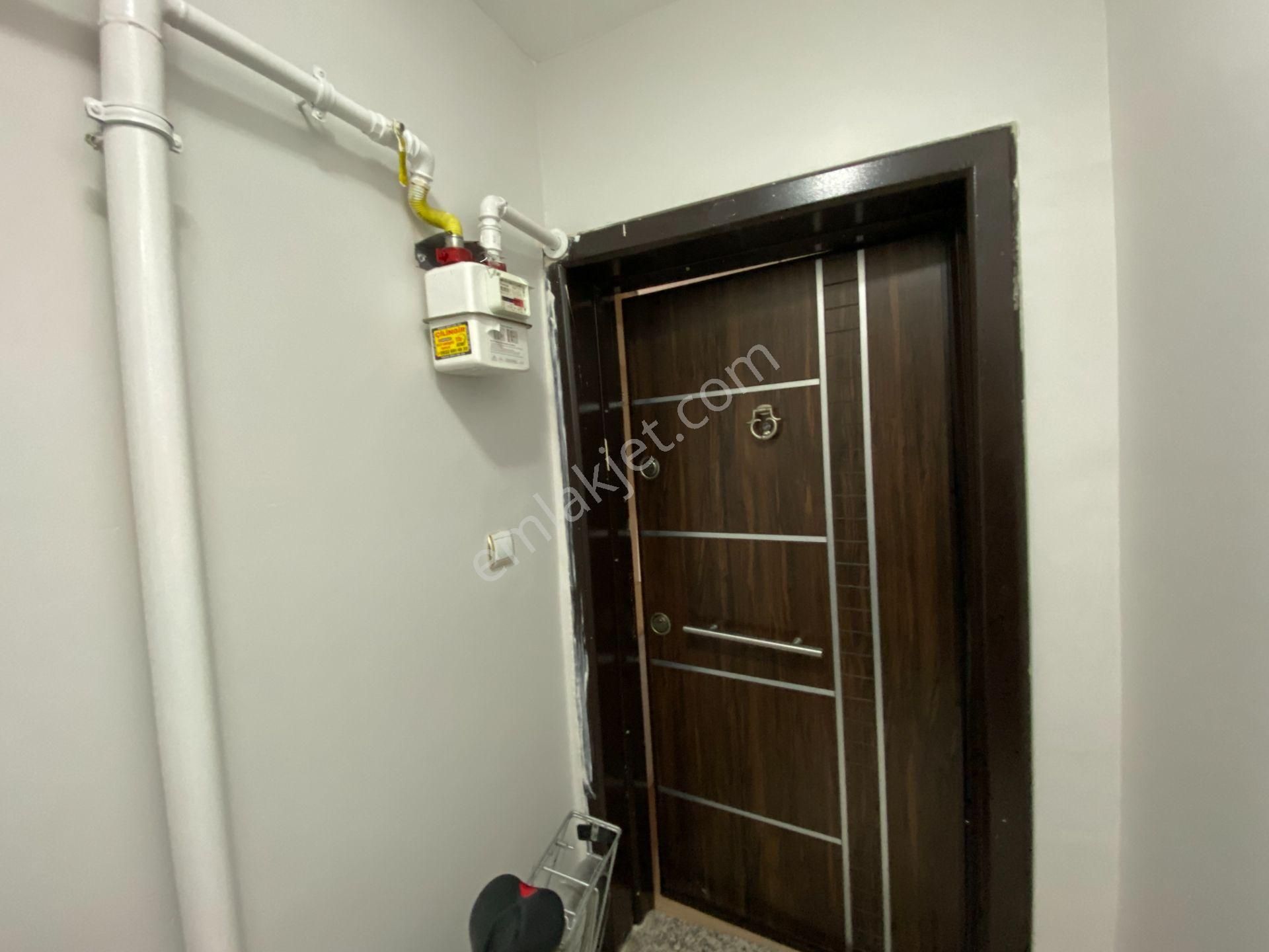 Çiğli Harmandalında Satılık 3+1 Daire Doğalgazlı