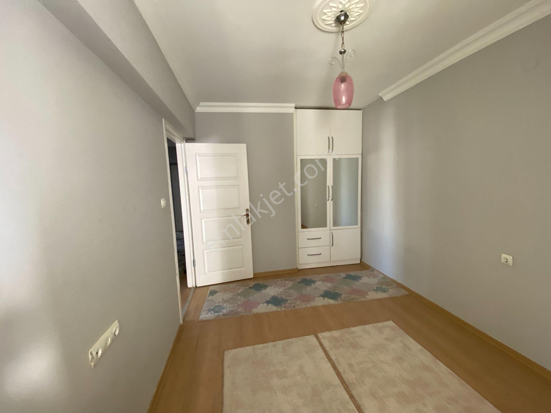 Çiğli Harmandalında Satılık 3+1 Daire Doğalgazlı - Görsel 3