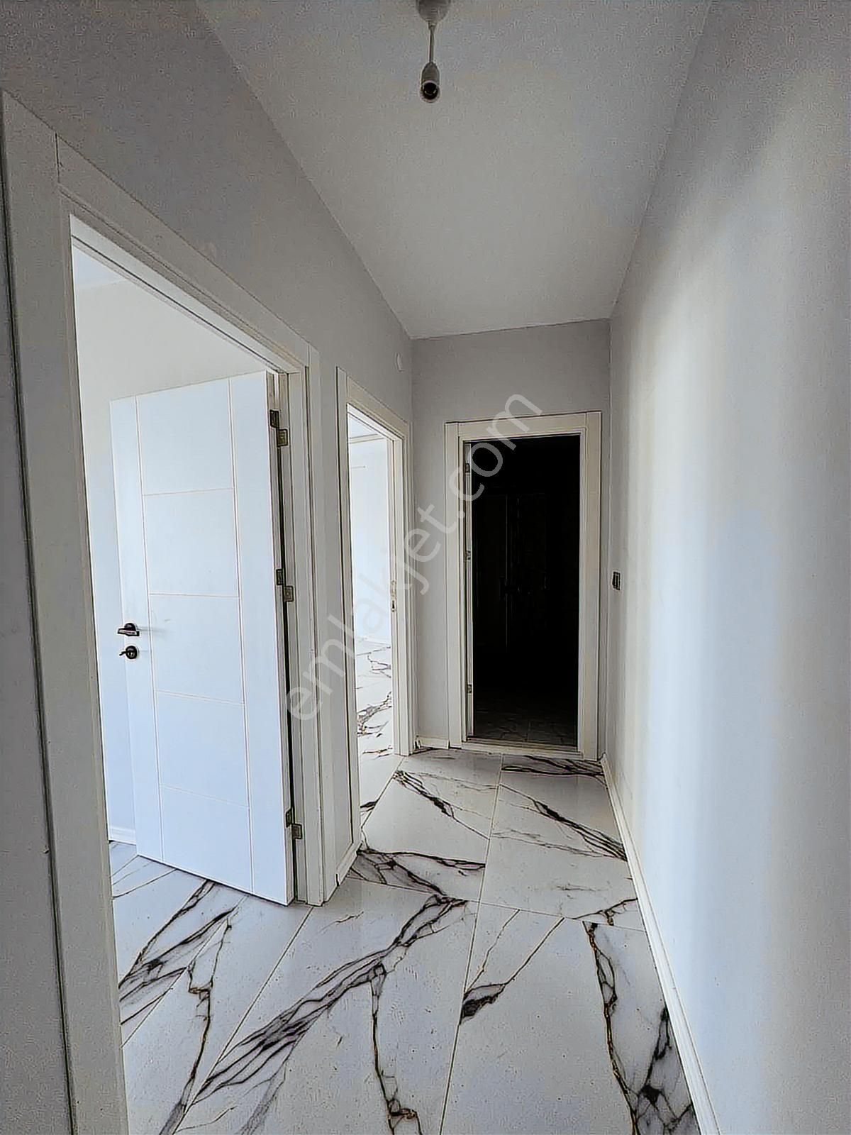 Esentepe Mah. Yeşil Cami Yanı Ebeveyn Banyolu Satılık 2+1 Daire - Görsel 27