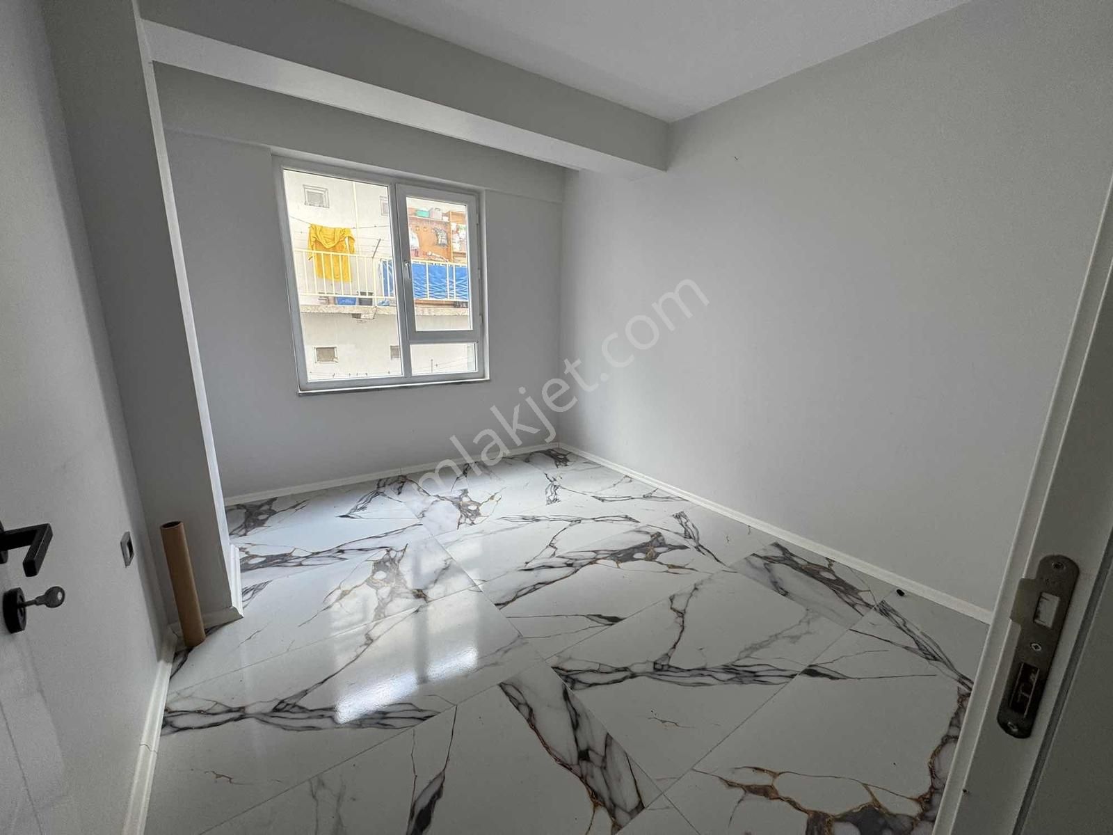 Esentepe Mah. Yeşil Cami Yanı Ebeveyn Banyolu Satılık 2+1 Daire - Görsel 26