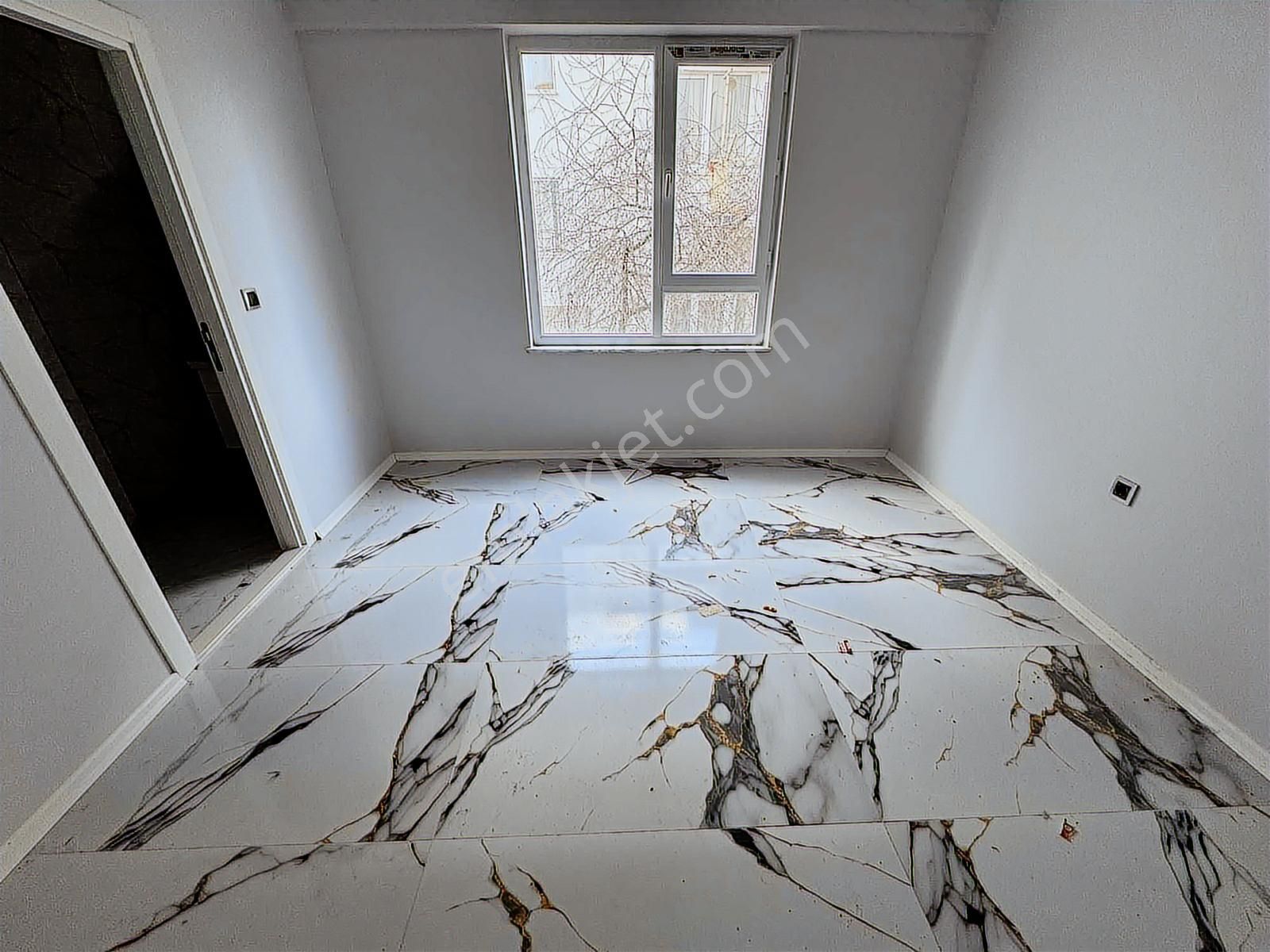 Esentepe Mah. Yeşil Cami Yanı Ebeveyn Banyolu Satılık 2+1 Daire - Görsel 6