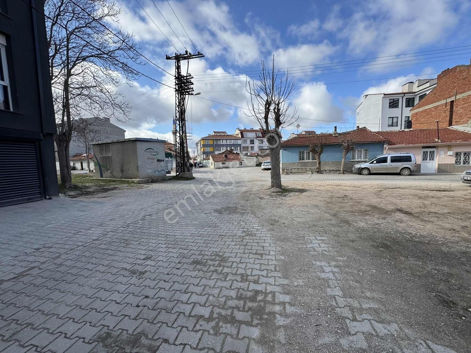 Esentepe Mah. Yeşil Cami Yanı Ebeveyn Banyolu Satılık 2+1 Daire - Görsel 4