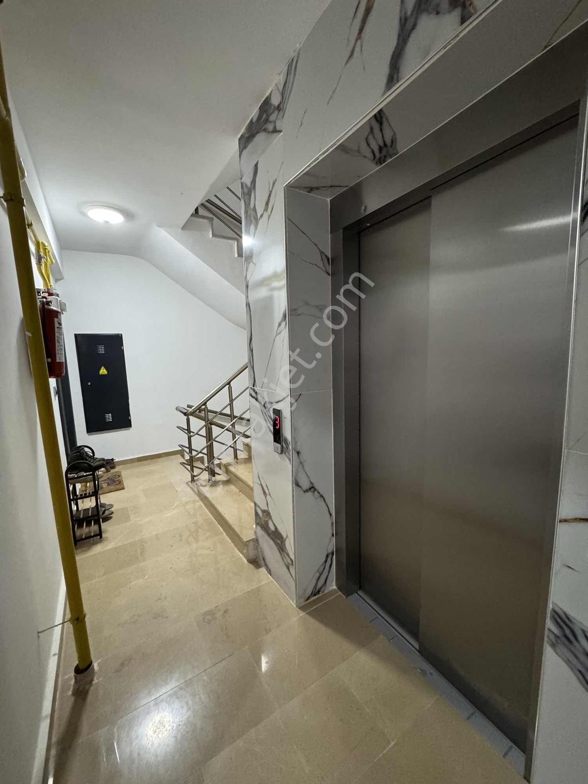 Esentepe Mah. Yeşil Cami Yanı Ebeveyn Banyolu Satılık 2+1 Daire - Görsel 9