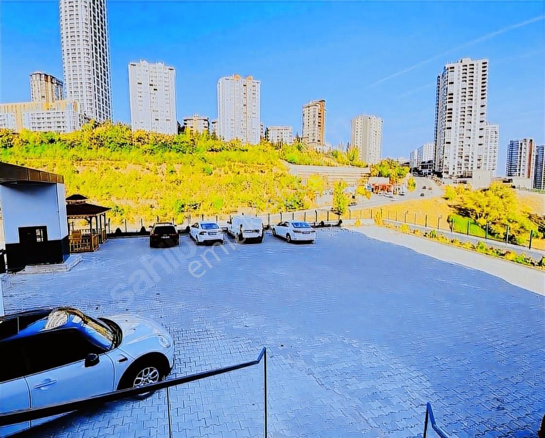 Çankayada Site İçerisinde Ebeveyn Banyolu 2+1 Kiralık Daire - Görsel 20