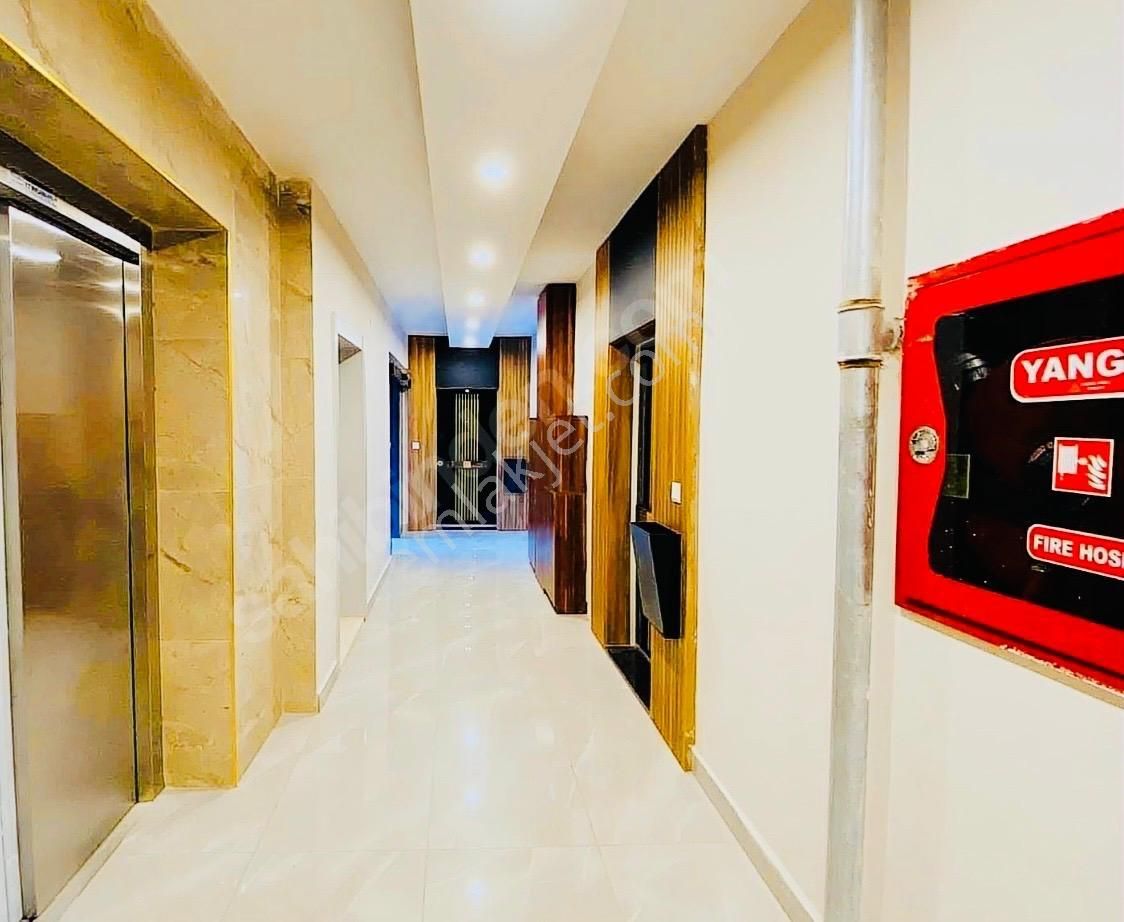 Çankayada Site İçerisinde Ebeveyn Banyolu 2+1 Kiralık Daire - Görsel 25