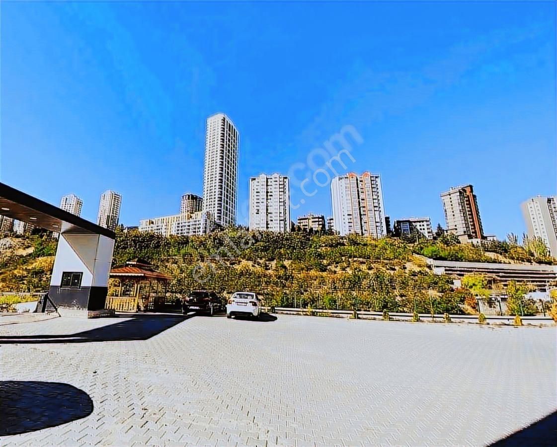 Çankayada Site İçerisinde Ebeveyn Banyolu 2+1 Kiralık Daire - Görsel 24