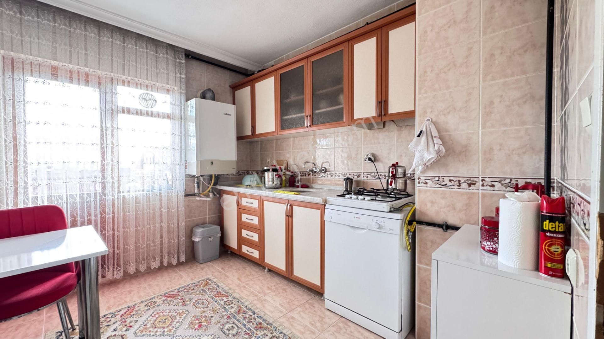 Pursaklar Mehmet Zengin Emlak'tan Y.emre Mah.de Hesaplı Fiyata , Asansörlü, Masrafsız, 4.kat 3+1 - Görsel 17