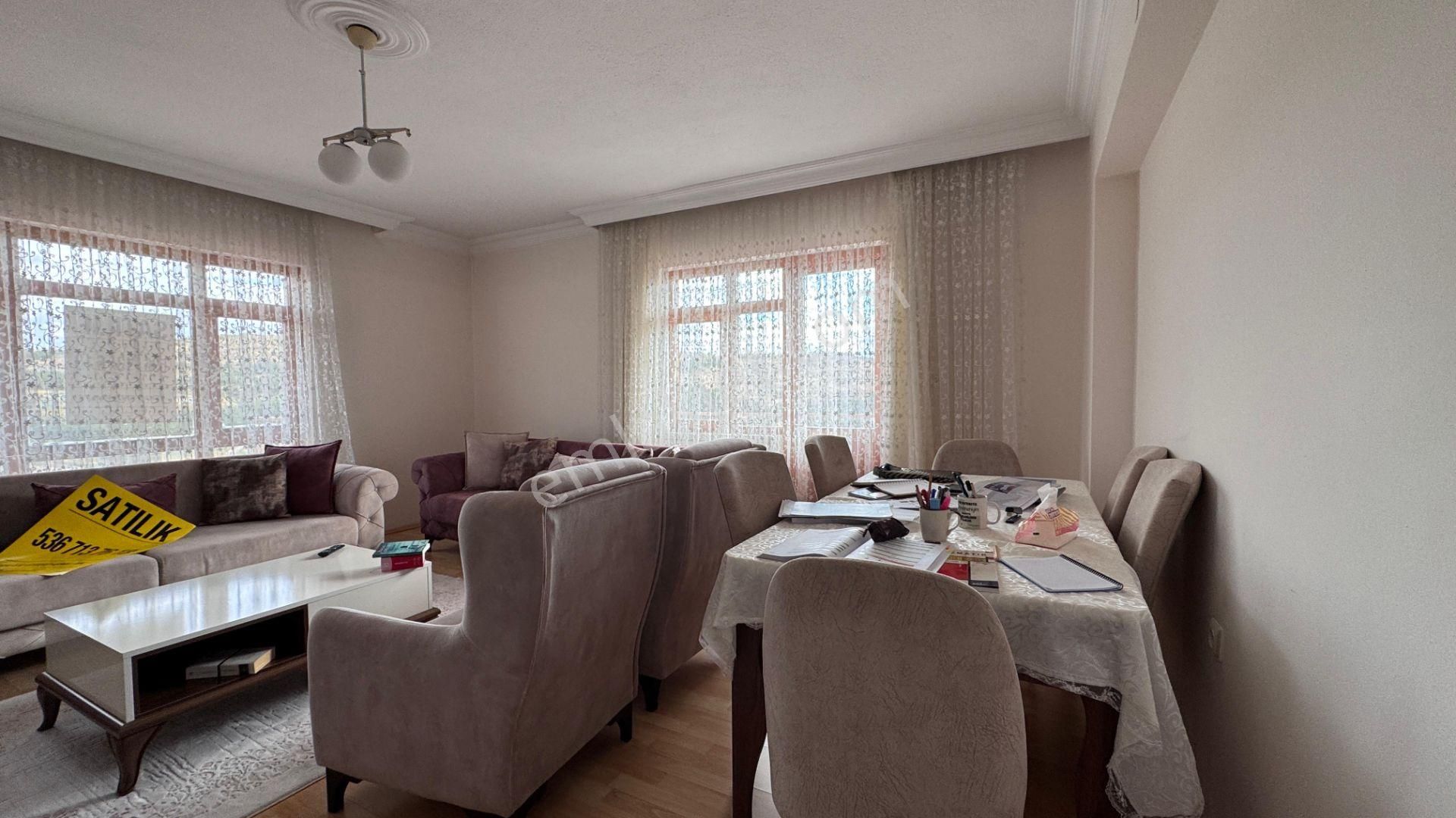 Pursaklar Mehmet Zengin Emlak'tan Y.emre Mah.de Hesaplı Fiyata , Asansörlü, Masrafsız, 4.kat 3+1 - Görsel 6