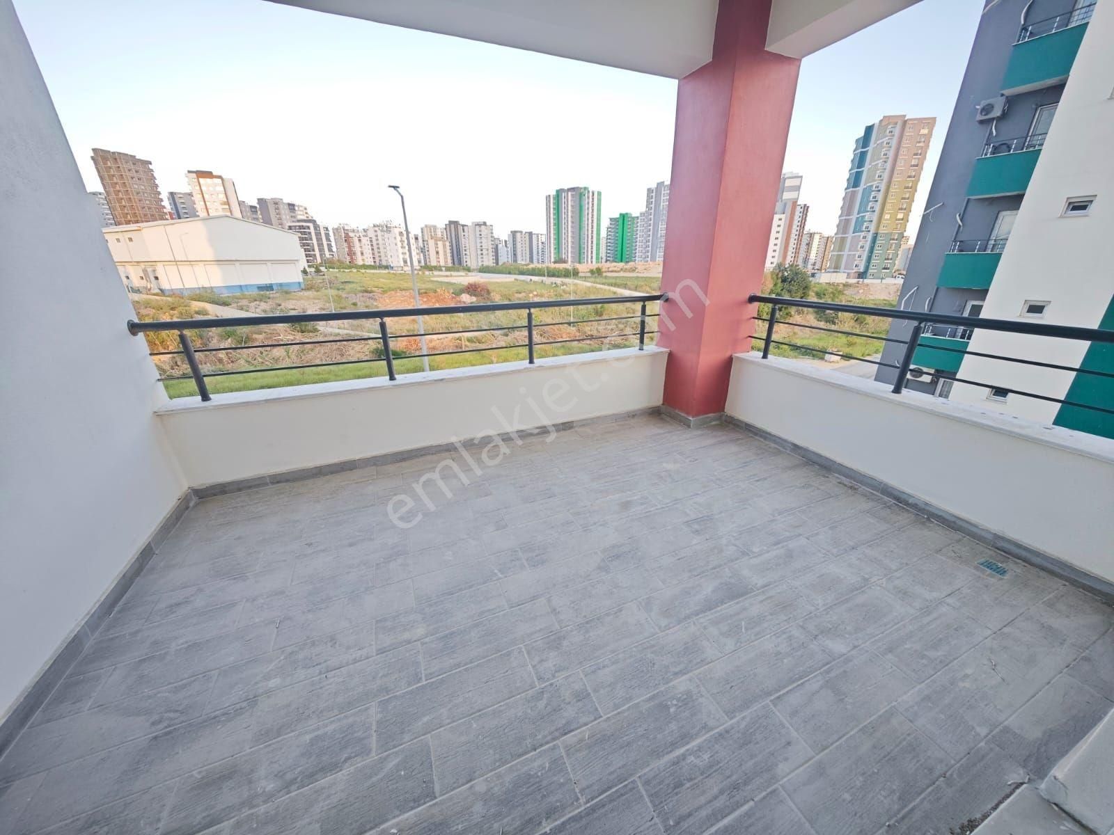 Mersin Mezitli Akdeniz Mahallesi'nde Satılık 3+1 Daire - Görsel 26