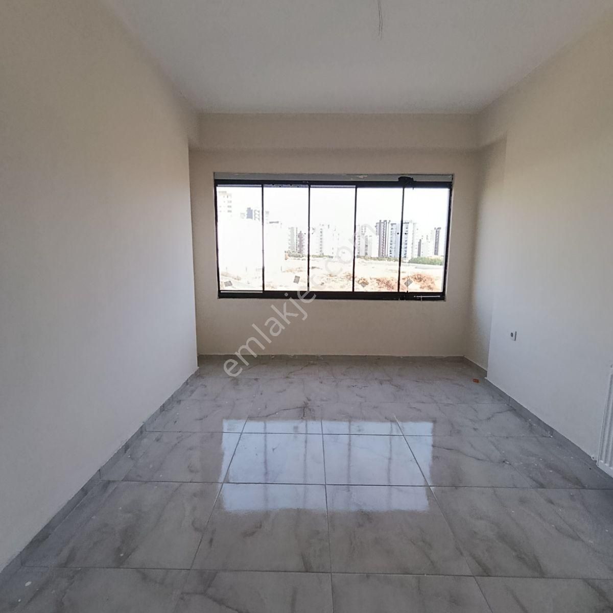 Mersin Mezitli Akdeniz Mahallesi'nde Satılık 3+1 Daire - Görsel 18