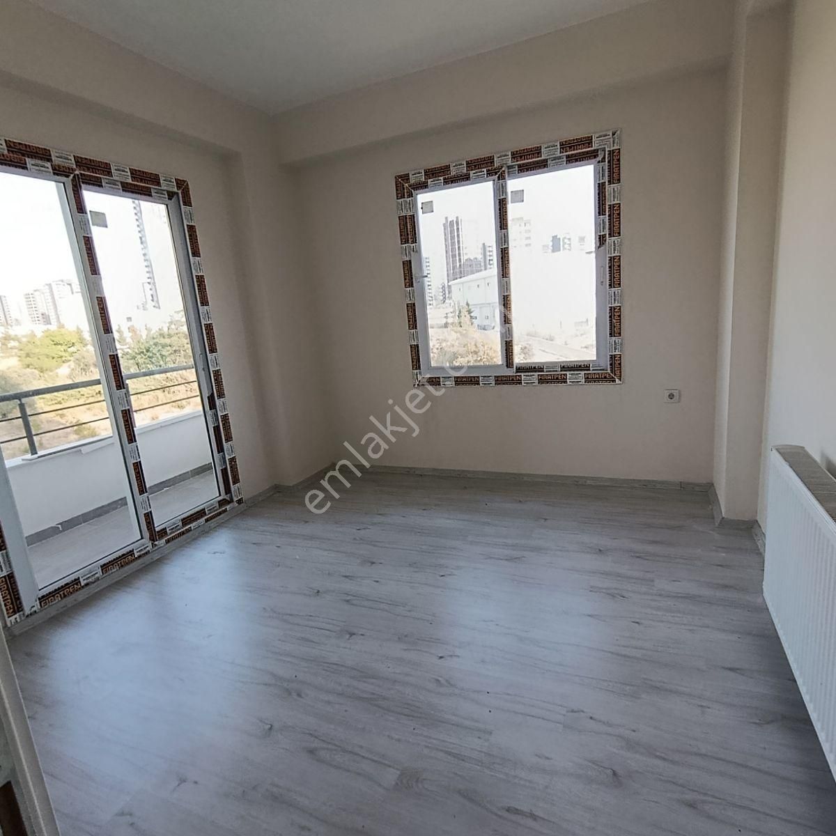 Mersin Mezitli Akdeniz Mahallesi'nde Satılık 3+1 Daire - Görsel 9