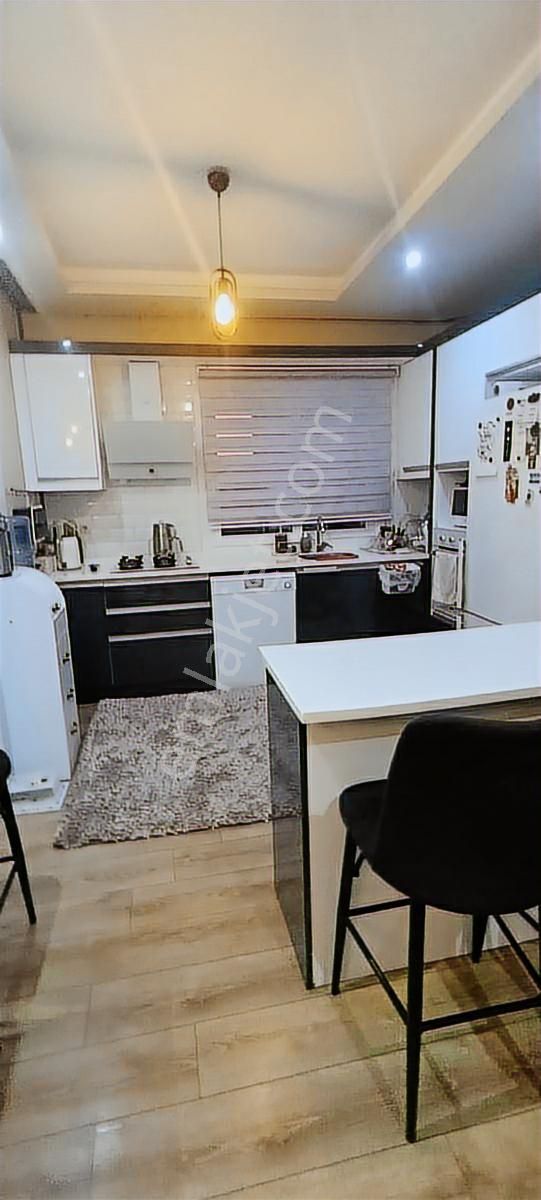 Mersin Mezitli Akdeniz Mahallesi'nde 3+1 Havuzlu 5 Yıllık Daire - Görsel 30