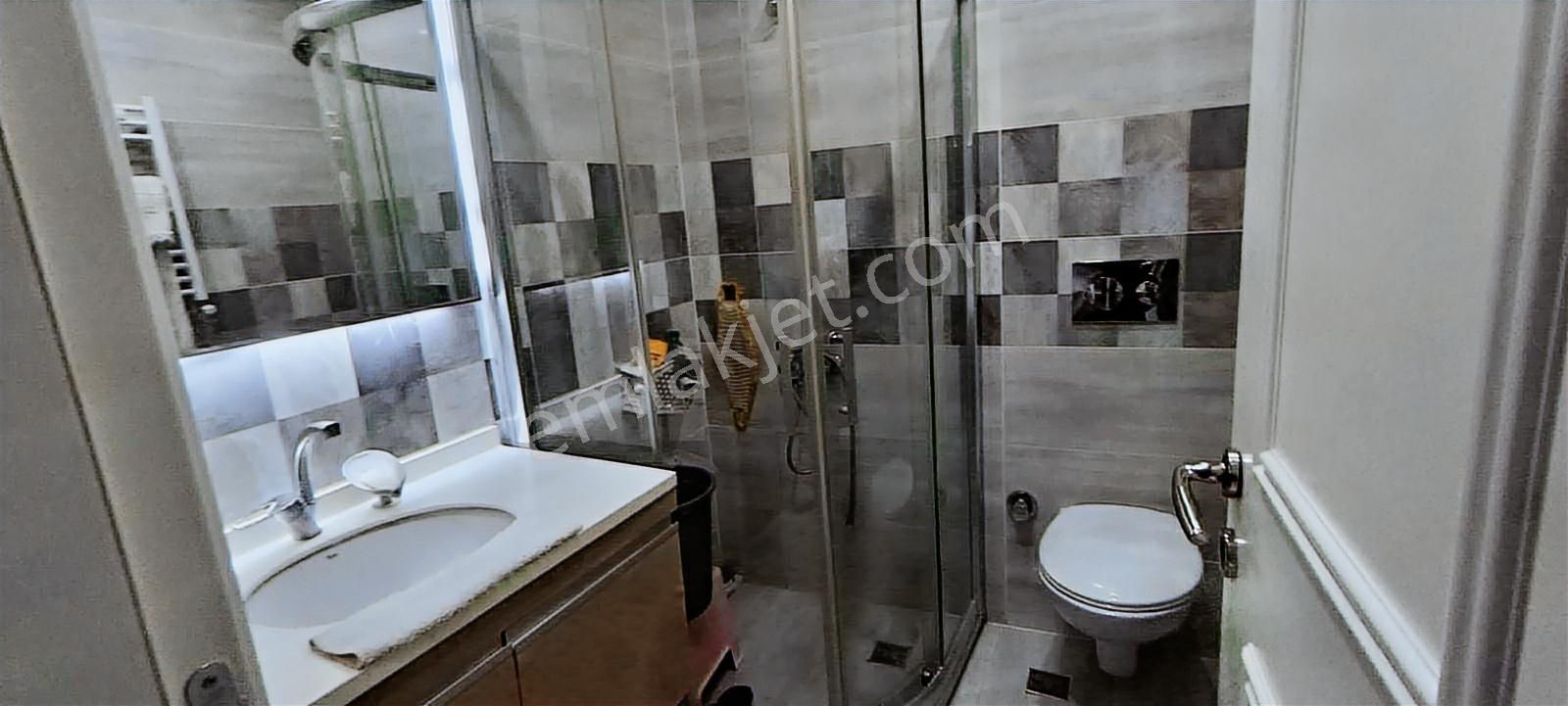 Mersin Mezitli Akdeniz Mahallesi'nde 3+1 Havuzlu 5 Yıllık Daire - Görsel 11