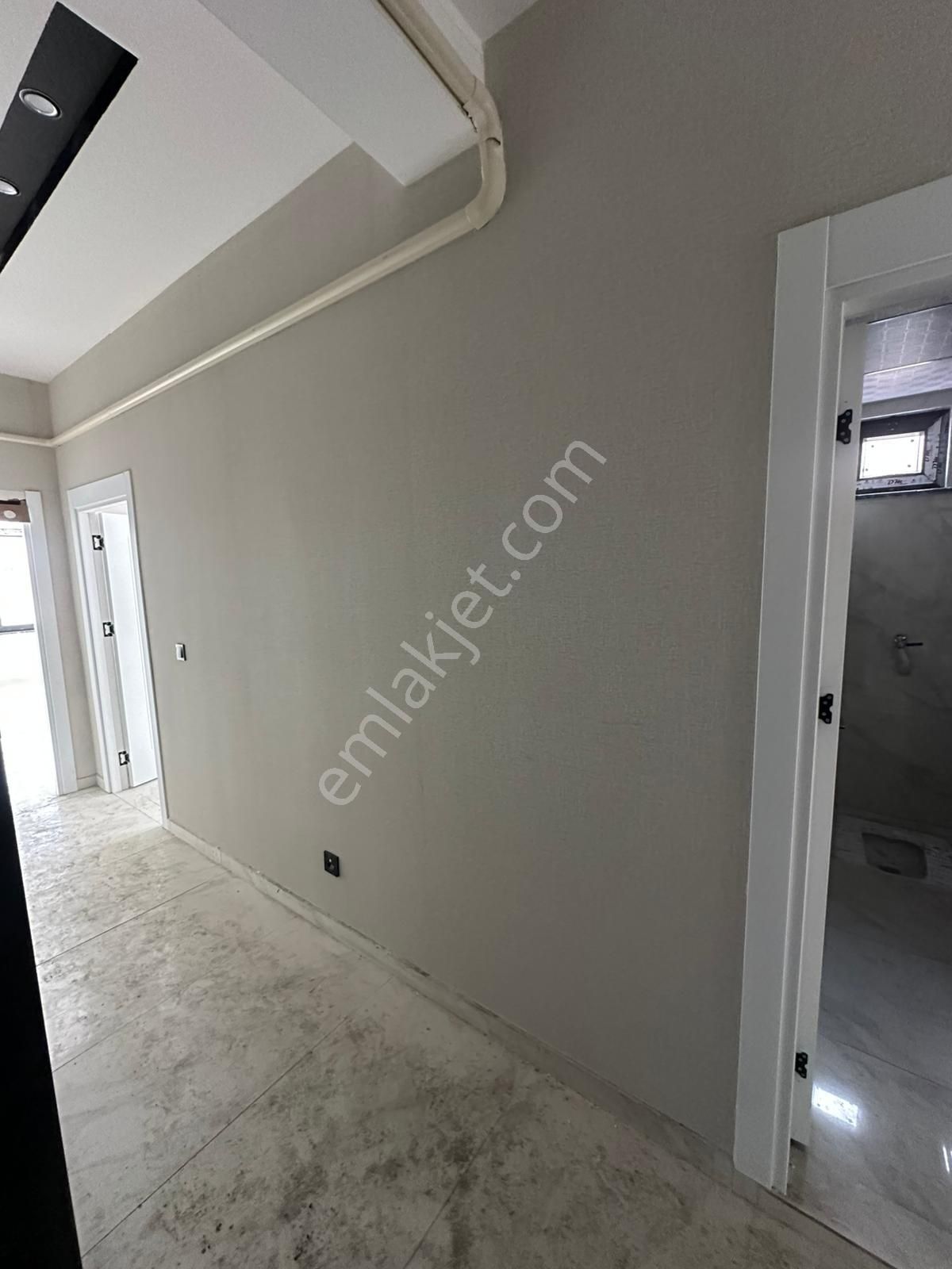 Afyon Üçok Emlaktan Ali İhsan Paşa Mah Satılık Sıfır Arakat 3+1 Daire - Görsel 5