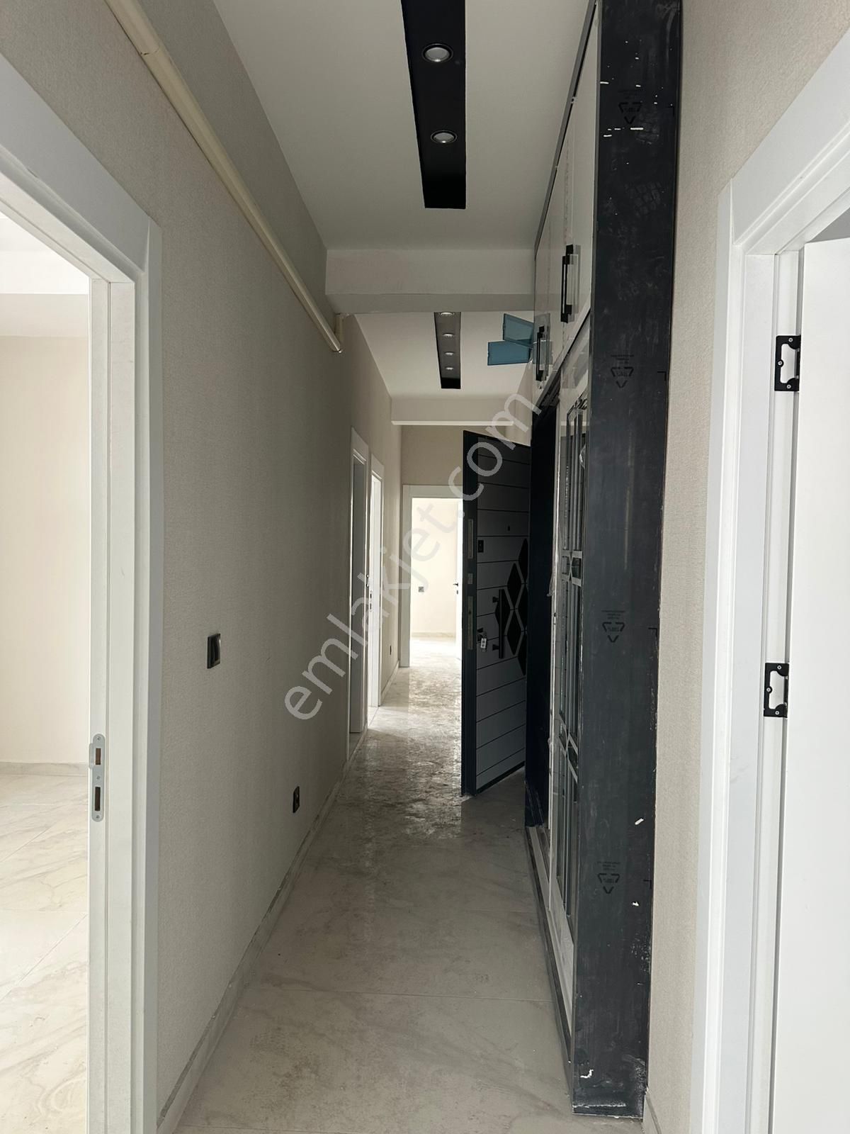 Afyon Üçok Emlaktan Ali İhsan Paşa Mah Satılık Sıfır Arakat 3+1 Daire - Görsel 6