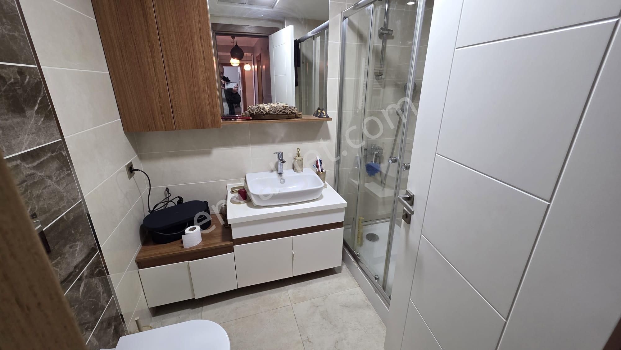 Beylikdüzü Kavaklı Huzurlu Marmara Sitesi 2+1 85m² Deniz Manzaralı Arakat - Görsel 16