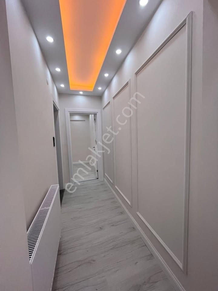 🏡 Göl-san Gayrimenkul’den 🏡 Cumhuriyet Mah. 3+1 Fırsat Dairee !!! - Görsel 16