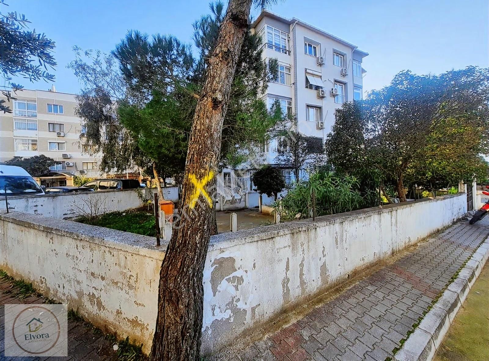 Buca Cumhuriyet Mahallesi Arakat 2+1 Satılık Daire - Görsel 17