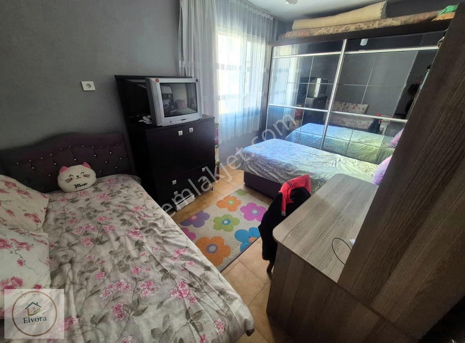 Buca Cumhuriyet Mahallesi Arakat 2+1 Satılık Daire - Görsel 29
