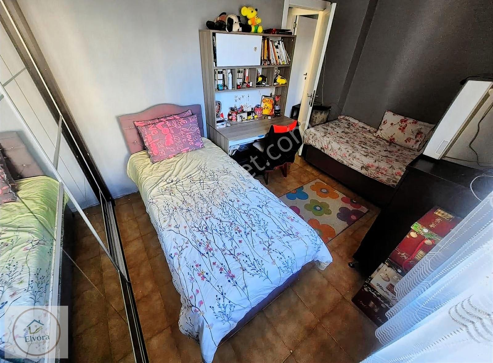 Buca Cumhuriyet Mahallesi Arakat 2+1 Satılık Daire - Görsel 28