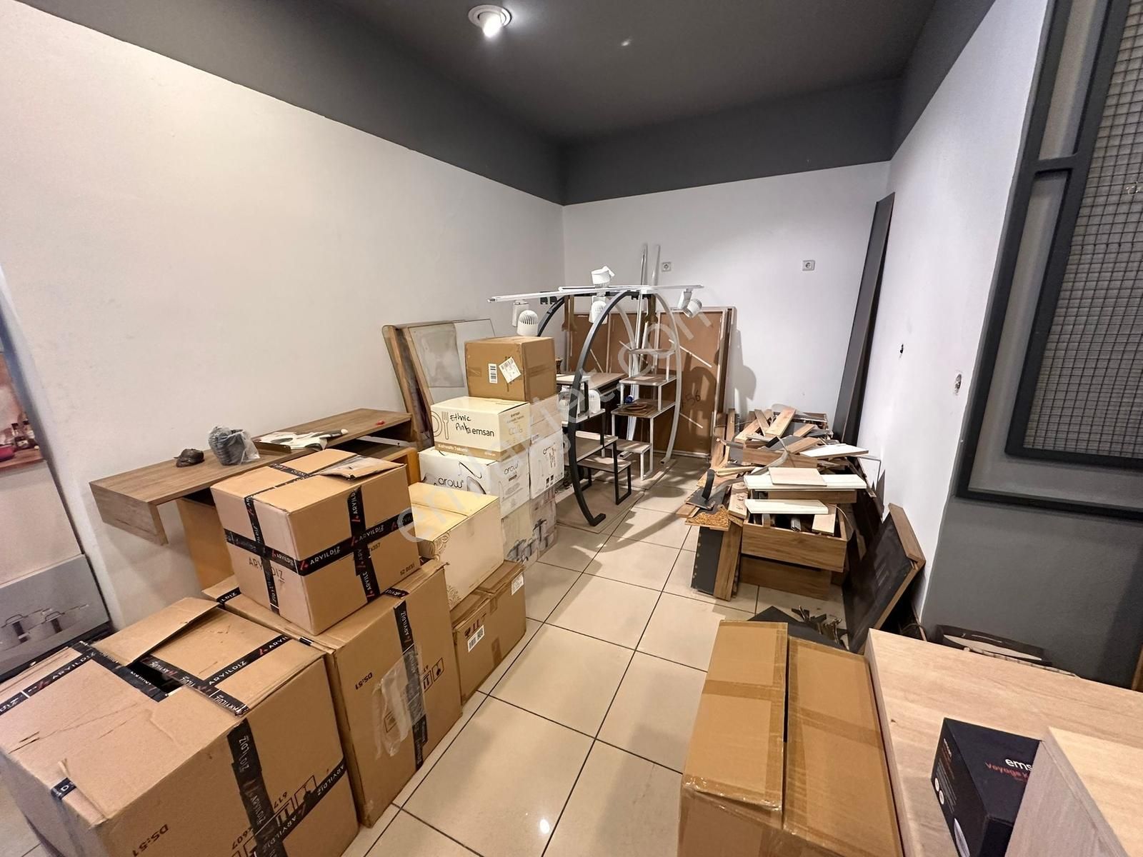 Stoptan Cumhuriyet Mahallesi Devren Kiralık Dükkan - Görsel 8