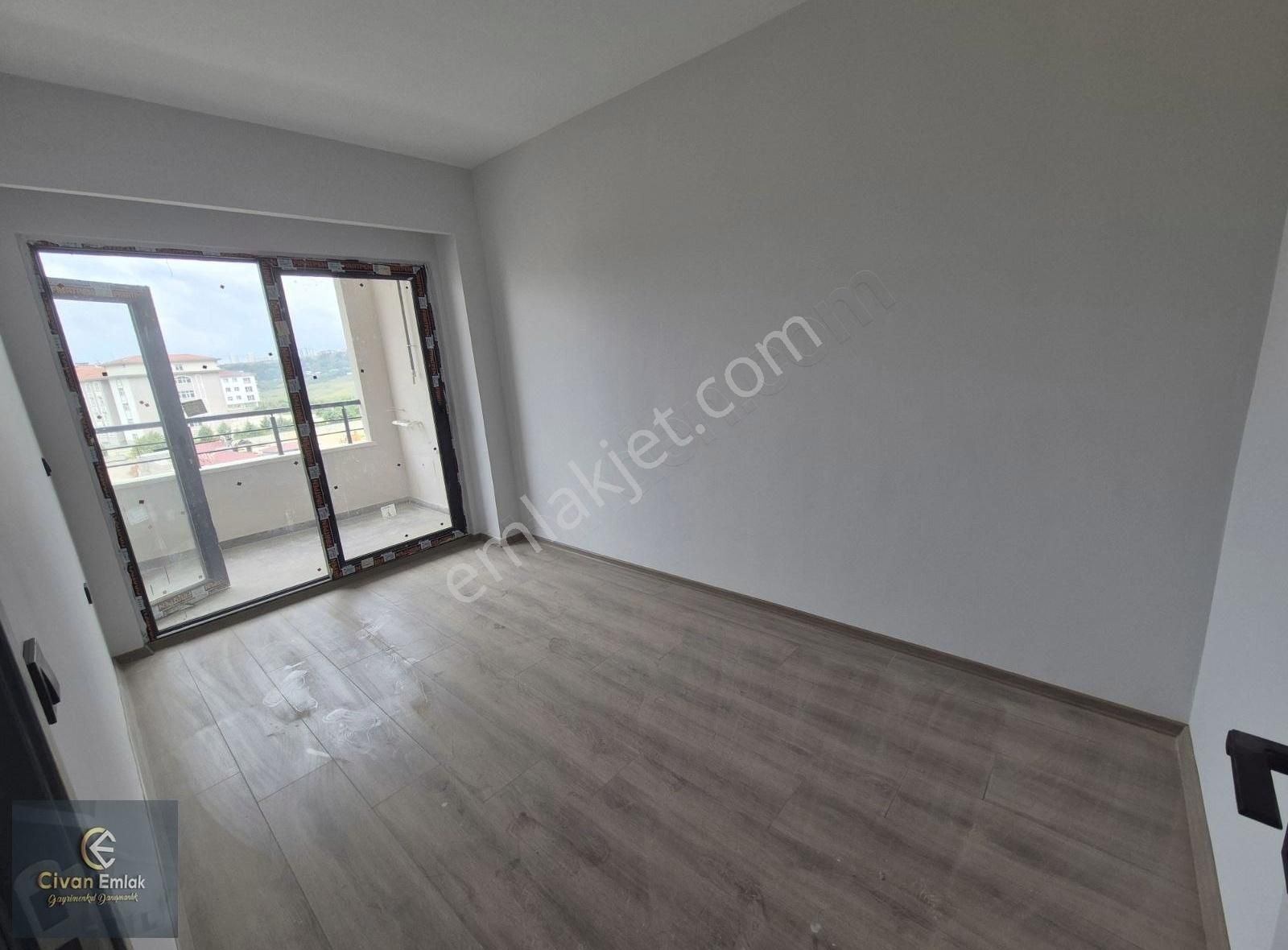 Civandan Rte Cepheli Ofise Uygun Yerden Isıtma Satılık 1+1 - Görsel 13