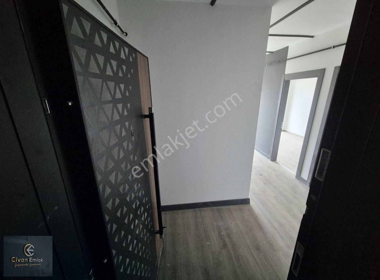 Civandan Rte Cepheli Ofise Uygun Yerden Isıtma Satılık 1+1 - Görsel 27