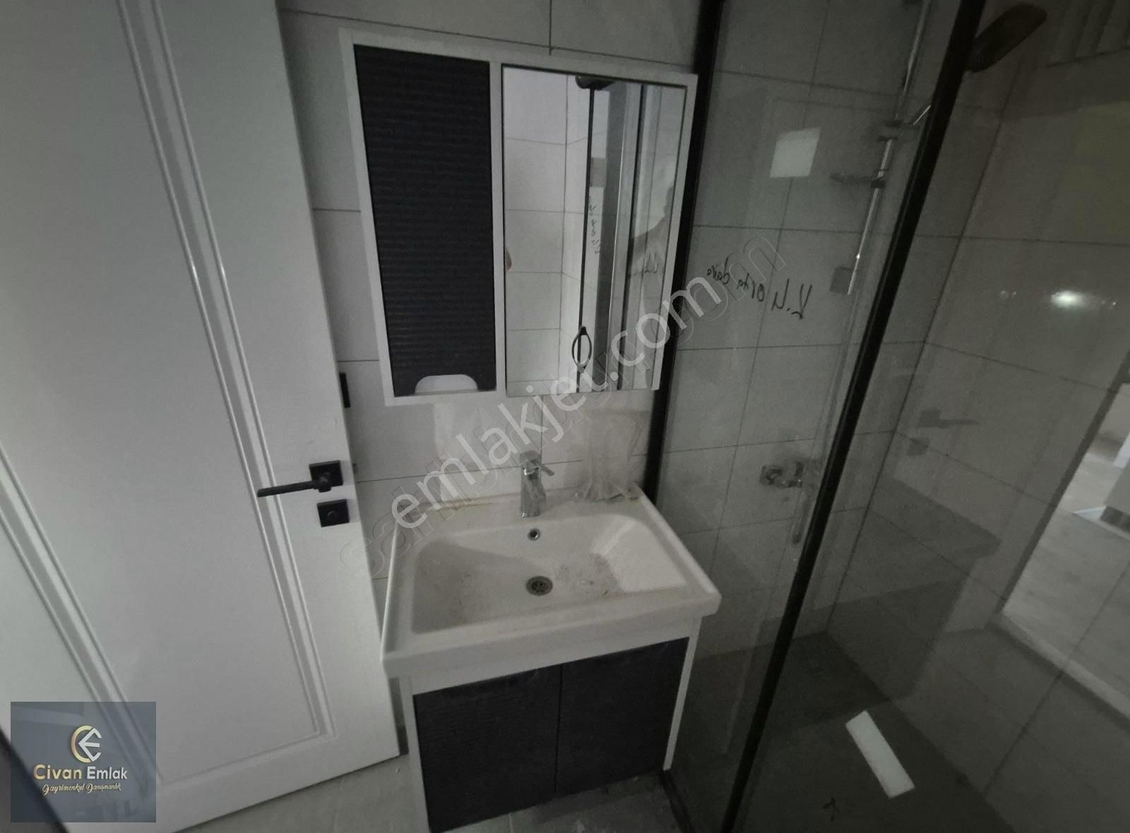 Civandan Rte Cepheli Ofise Uygun Yerden Isıtma Satılık 1+1 - Görsel 28