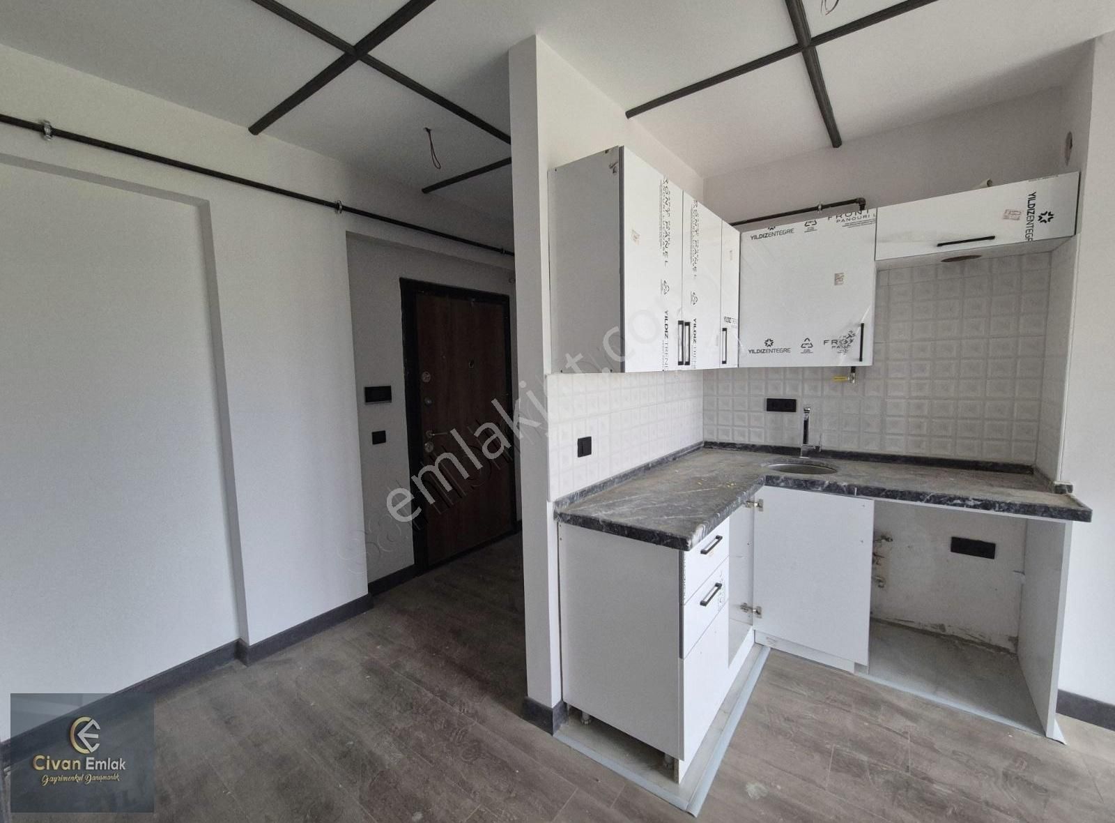 Civandan Rte Cepheli Ofise Uygun Yerden Isıtma Satılık 1+1 - Görsel 17