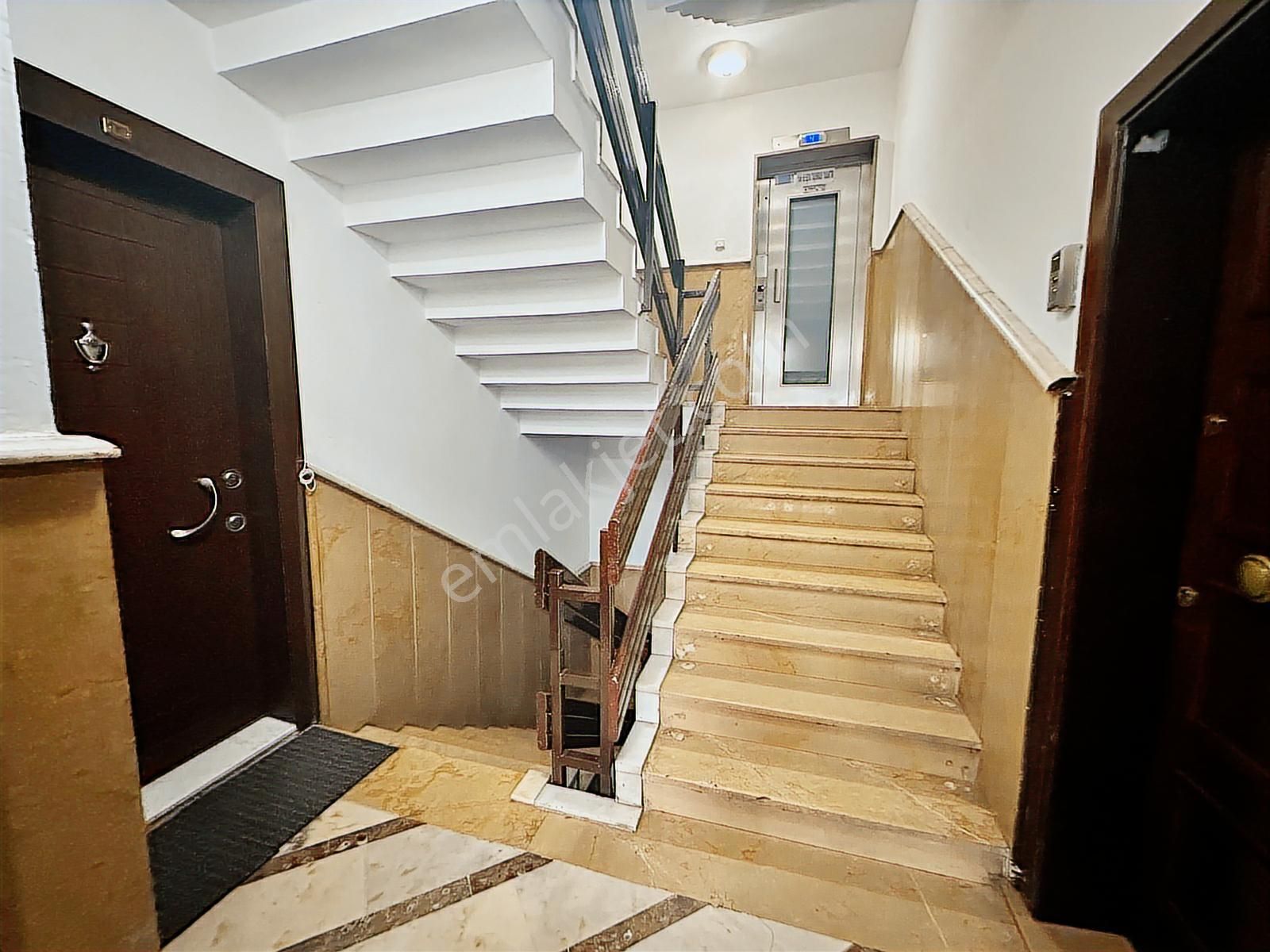 Beşiktaş Balmumcu Kurumsal Kiracıya Uygun Otoparklı Daire - Görsel 17