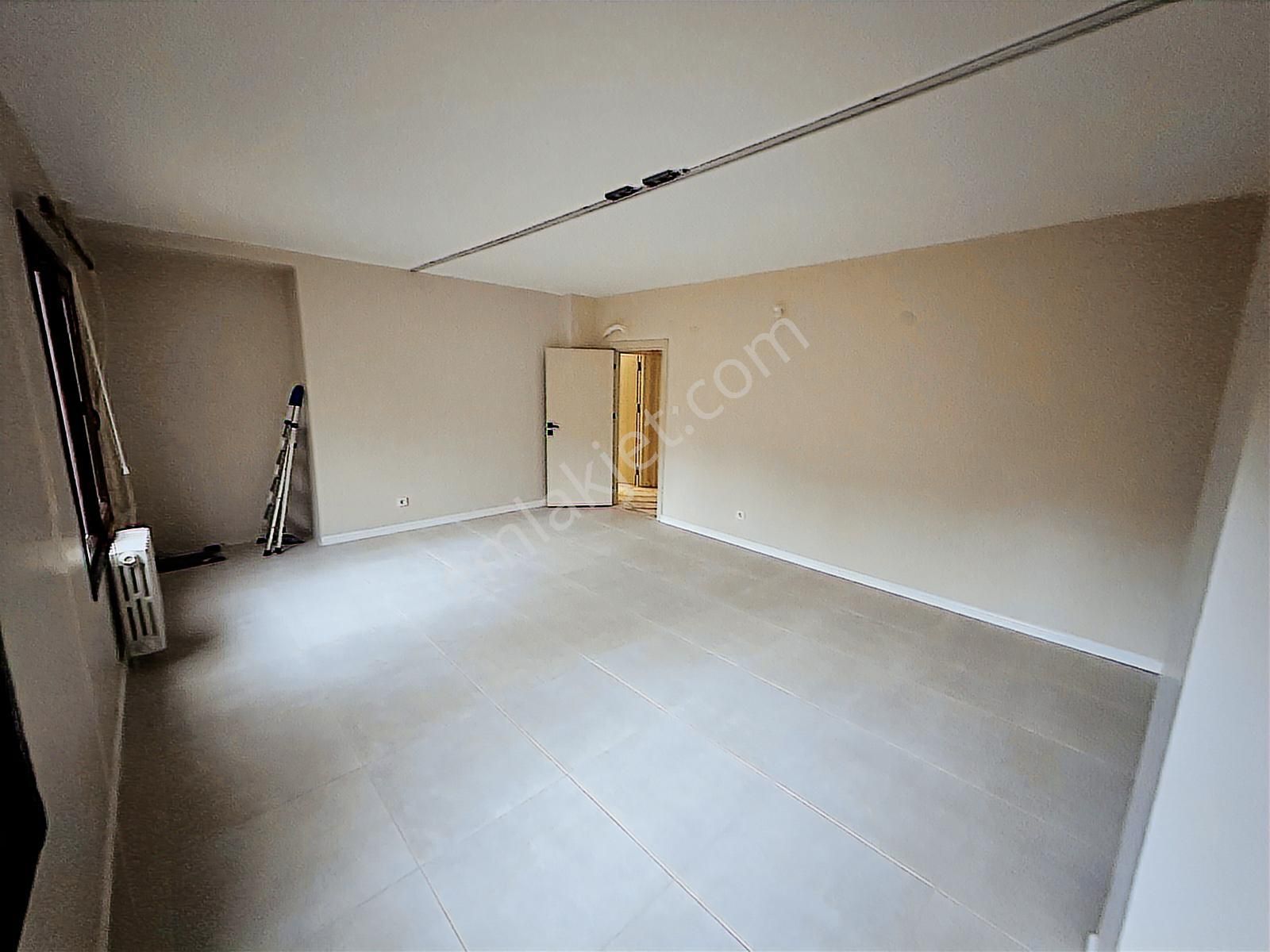 Beşiktaş Balmumcu Kurumsal Kiracıya Uygun Otoparklı Daire - Görsel 18