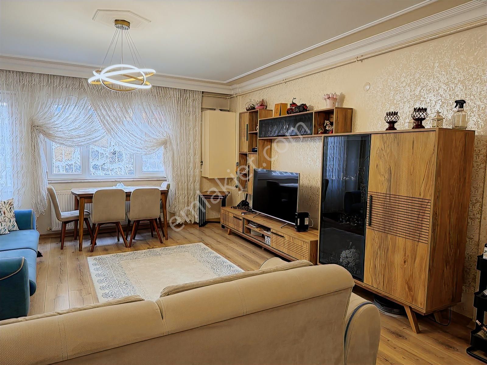 Ümraniye- Esenevlerde Ferah Kullanışlı 2+1 Bahçe Katı Daire - Görsel 15