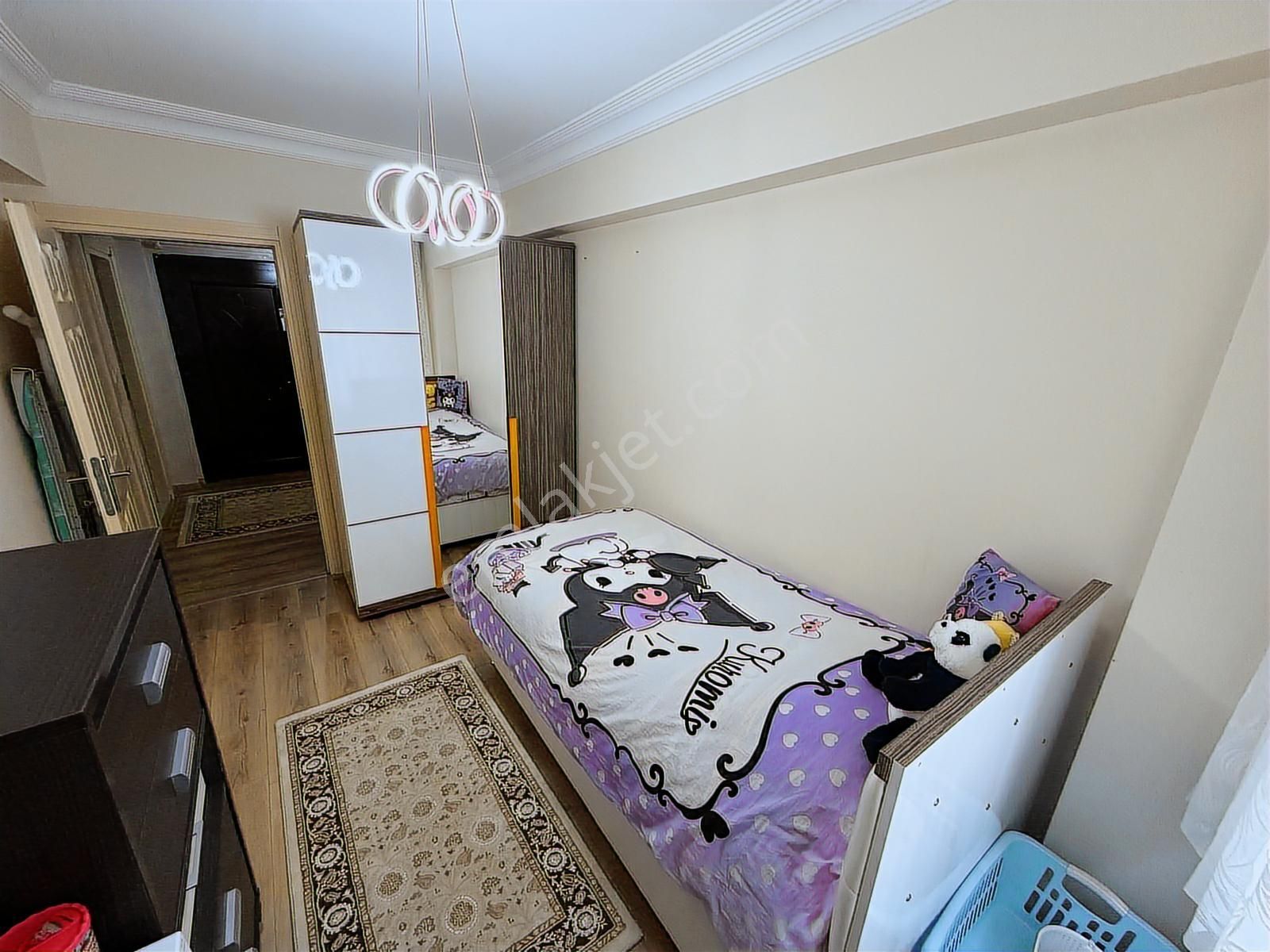 Ümraniye- Esenevlerde Ferah Kullanışlı 2+1 Bahçe Katı Daire - Görsel 17