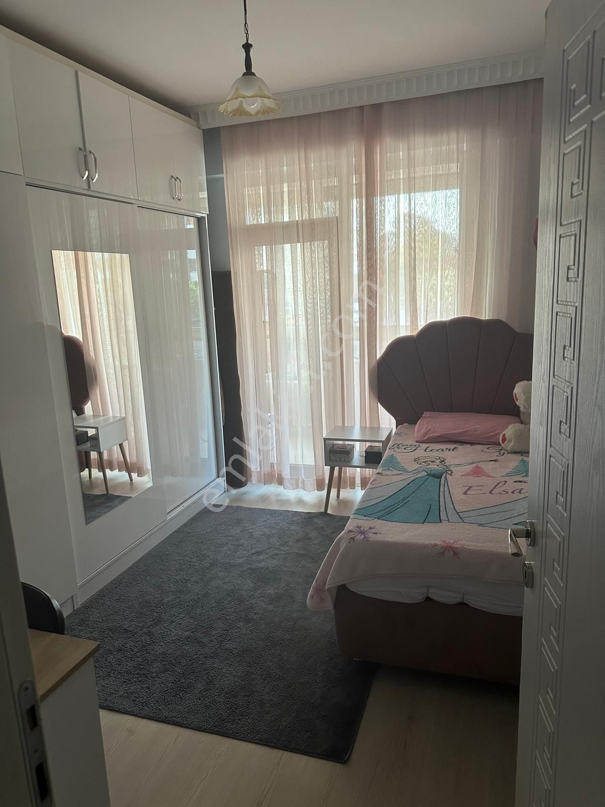 Şekerde 4+1 Satılık Daire - Görsel 5